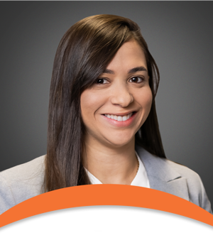 Camila  Marinho Esq. Photo